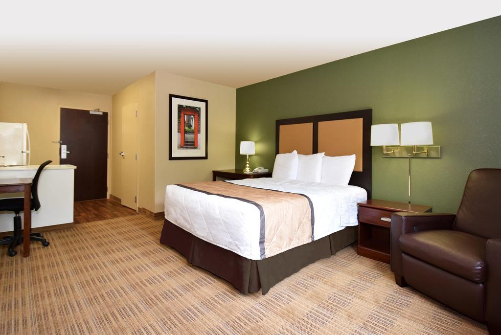 Extended America - White Plains - 2* Elmsford